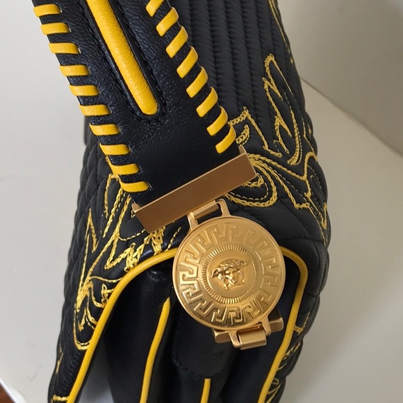 Versace embroidered bag - Picture 4 of 9